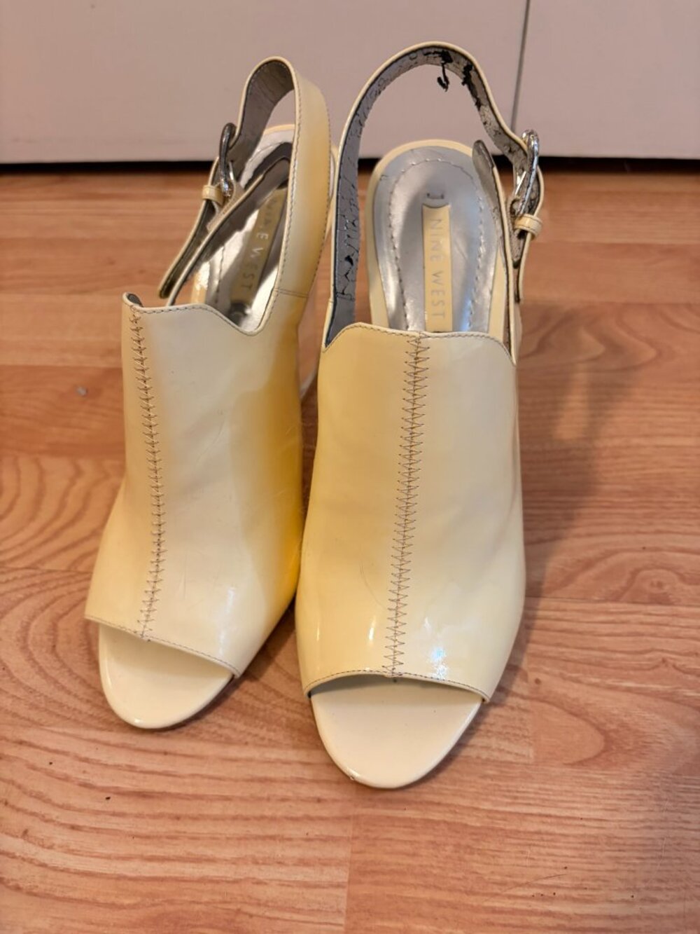 ✨ Nine West Patent Lucite Clear Wedge Sandals ✨